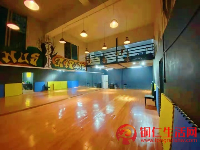 舞蹈藝術培訓直接接手,房租超低,人流大,位置好